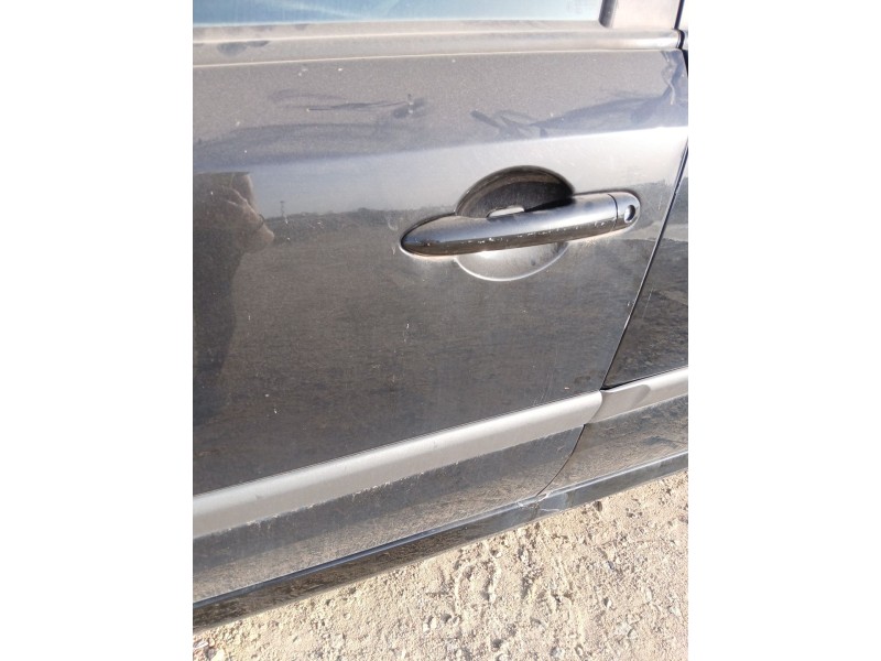 Recambio de puerta delantera izquierda para renault laguna ii (bg0/1_) 1.9 dci (bg1a, bg1v) referencia OEM IAM   
							