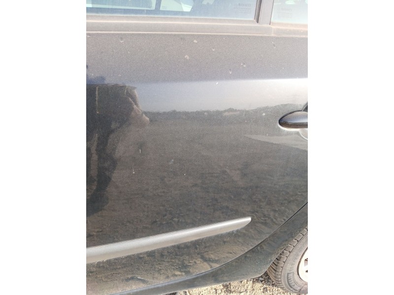 Recambio de puerta trasera izquierda para renault laguna ii (bg0/1_) 1.9 dci (bg1a, bg1v) referencia OEM IAM   