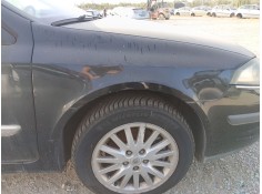 Recambio de aleta delantera derecha para renault laguna ii (bg0/1_) 1.9 dci (bg1a, bg1v) referencia OEM IAM   