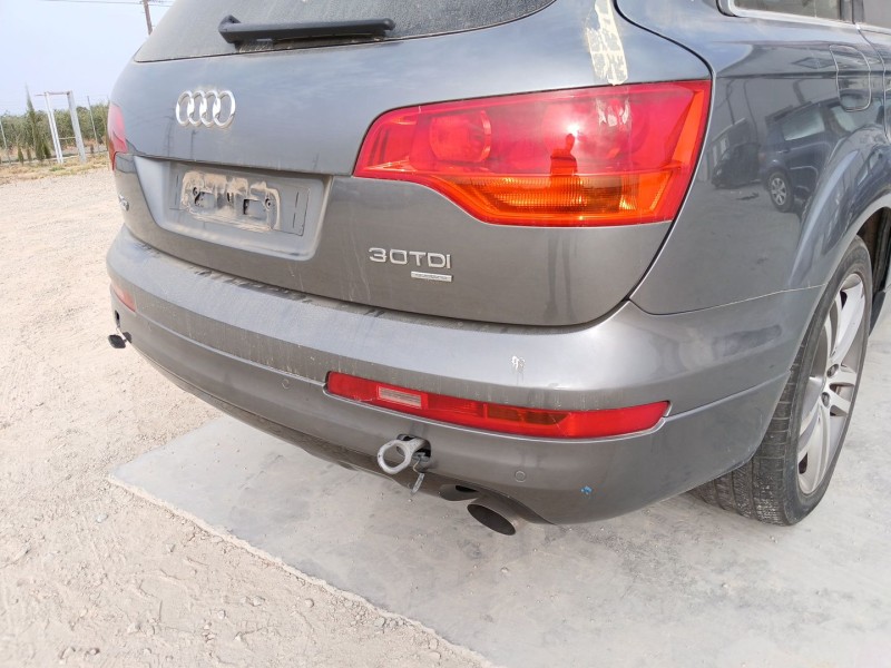 Recambio de paragolpes trasero para audi q7 (4lb) 3.0 tdi quattro referencia OEM IAM   
							