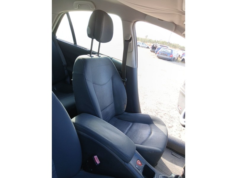 Recambio de asiento delantero izquierdo para renault laguna ii (bg0/1_) 1.9 dci (bg1a, bg1v) referencia OEM IAM   