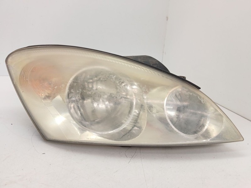 Recambio de faro derecho para kia cee´d hatchback (ed) 1.6 cvvt referencia OEM IAM 921021H000  