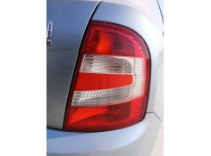 Recambio de piloto trasero izquierdo para skoda fabia i (6y2) 1.9 sdi referencia OEM IAM   