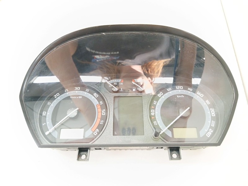 Recambio de cuadro instrumentos para skoda fabia i (6y2) 1.9 sdi referencia OEM IAM 88311298  