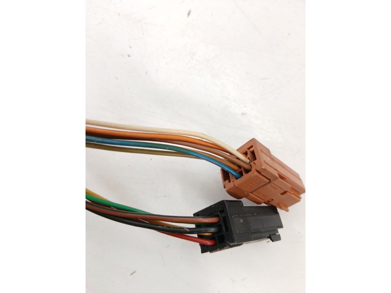 Recambio de retrovisor izquierdo para citroën c4 grand picasso i (ua_) 1.6 hdi referencia OEM IAM   
							