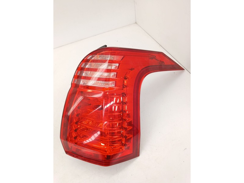 Recambio de piloto trasero derecho para peugeot 5008 (0u_, 0e_) 1.6 hdi referencia OEM IAM 9672666690  