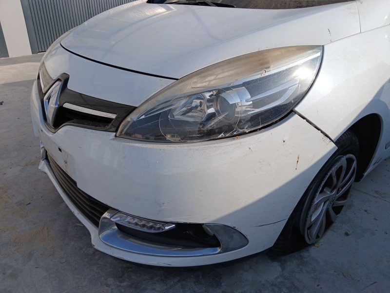 Recambio de paragolpes delantero para renault grand scénic iii (jz0/1_) 1.5 dci referencia OEM IAM   