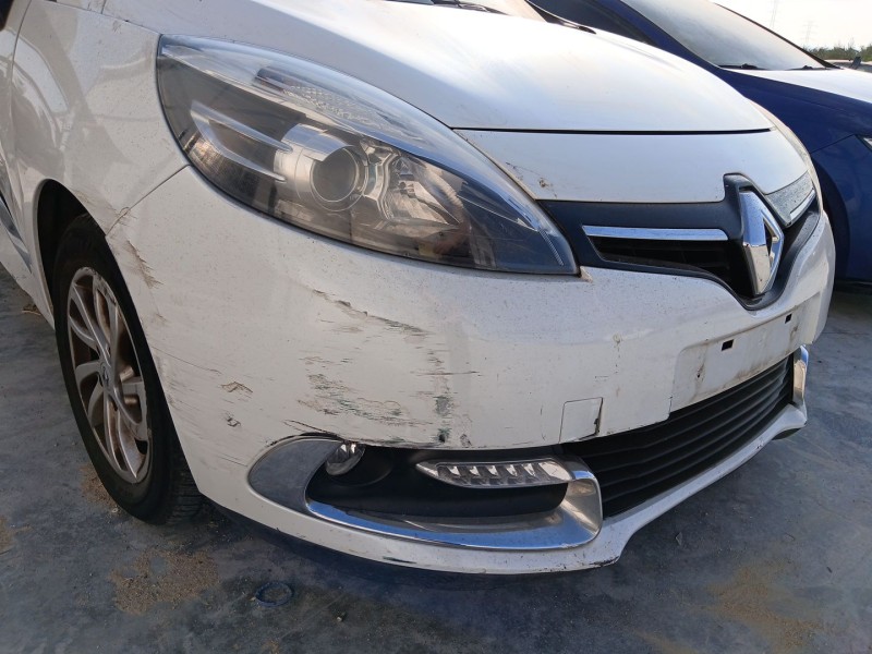 Recambio de paragolpes delantero para renault grand scénic iii (jz0/1_) 1.5 dci referencia OEM IAM   
							