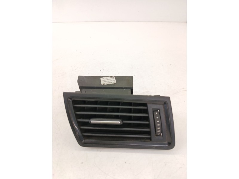 Recambio de rejilla aireadora para skoda rapid (nh3, nk3, nk6) 1.6 tdi referencia OEM IAM 5JA819702E  