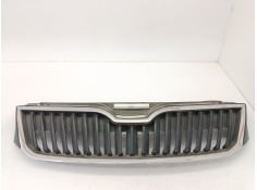 Recambio de calandra delantera de radiador para skoda rapid (nh3, nk3, nk6) 1.6 tdi referencia OEM IAM   