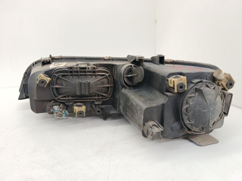 Recambio de faro derecho para mazda 6 hatchback (gg) 2.0 di (gg14) referencia OEM IAM F014003903  
							
