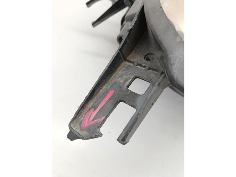 Recambio de faro derecho para peugeot partner tepee 1.6 hdi / bluehdi 75 referencia OEM IAM   