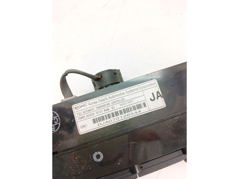 Recambio de mando climatizador para chevrolet epica (kl1_) 2.0 d referencia OEM IAM 96637897  
							