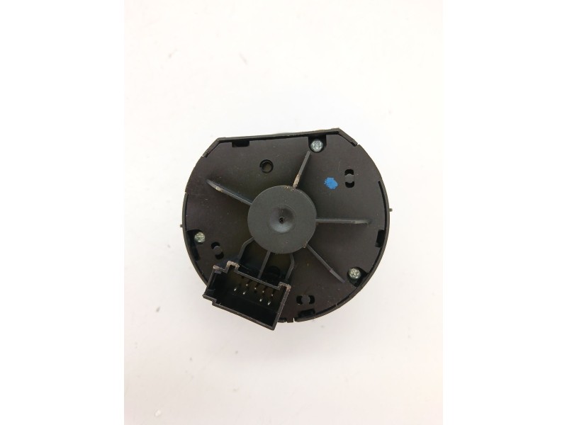 Recambio de mando luces para audi q7 (4lb) 3.0 tdi quattro referencia OEM IAM 4F1941531D  