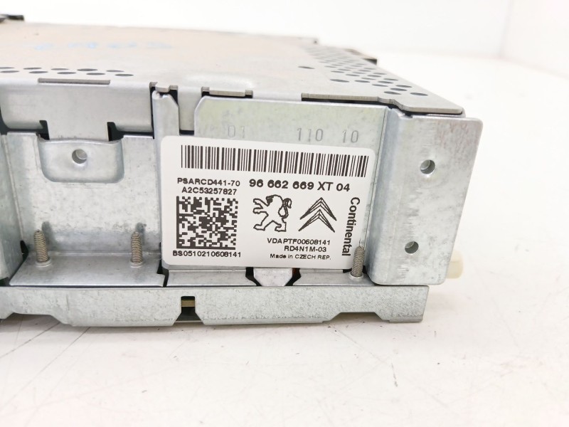 Recambio de sistema audio / radio cd para peugeot 207/207+ (wa_, wc_) 1.4 referencia OEM IAM 96662669XT  