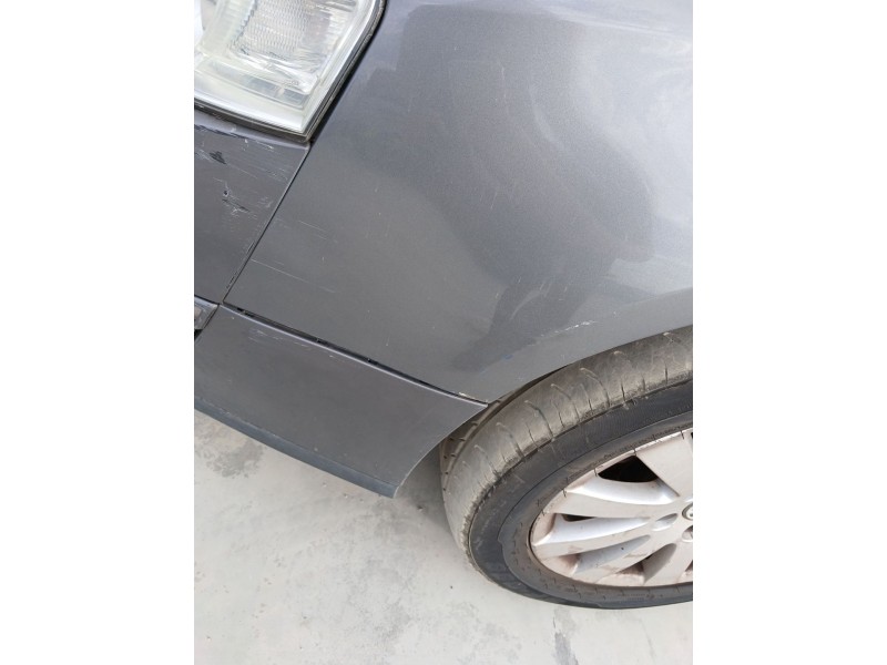 Recambio de aleta delantera izquierda para volkswagen passat b6 (3c2) 2.0 tdi 16v referencia OEM IAM   