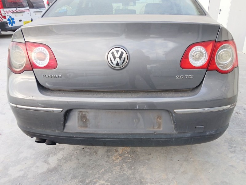 Recambio de paragolpes trasero para volkswagen passat b6 (3c2) 2.0 tdi 16v referencia OEM IAM   
