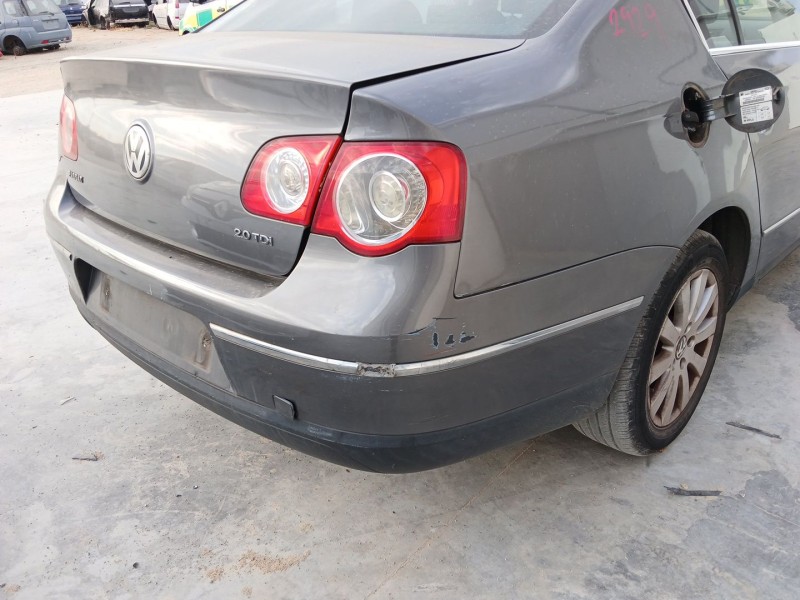 Recambio de paragolpes trasero para volkswagen passat b6 (3c2) 2.0 tdi 16v referencia OEM IAM   