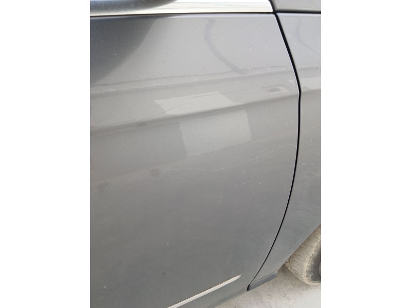 Recambio de puerta delantera derecha para volkswagen passat b6 (3c2) 2.0 tdi 16v referencia OEM IAM   