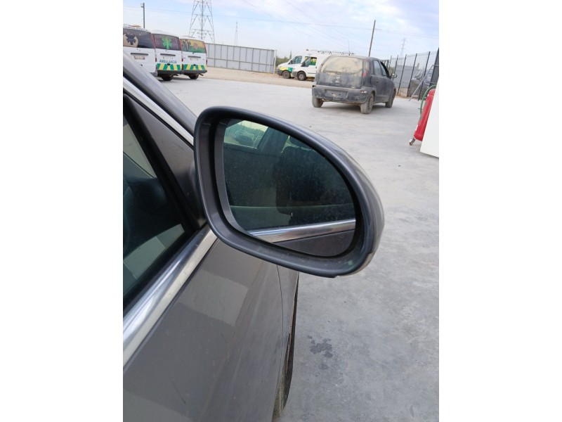 Recambio de retrovisor derecho para volkswagen passat b6 (3c2) 2.0 tdi 16v referencia OEM IAM   
