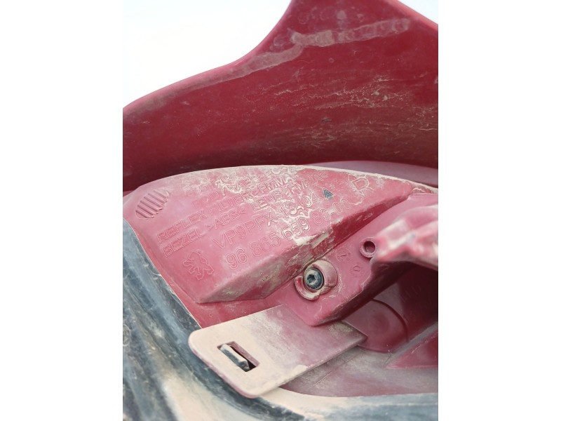 Recambio de piloto trasero derecho para peugeot 207/207+ (wa_, wc_) 1.4 referencia OEM IAM   