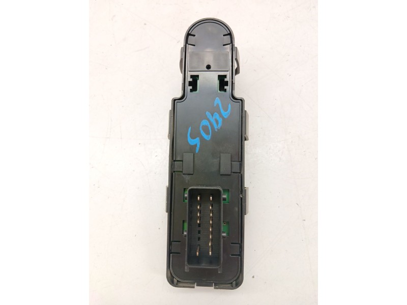 Recambio de mando elevalunas delantero izquierdo para peugeot 207/207+ (wa_, wc_) 1.4 referencia OEM IAM   