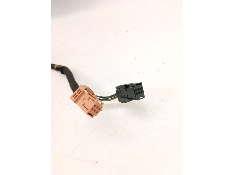 Recambio de retrovisor derecho para peugeot 207/207+ (wa_, wc_) 1.4 referencia OEM IAM   