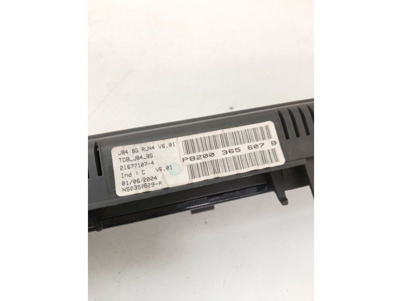 Recambio de cuadro instrumentos para renault scénic ii (jm0/1_) 1.6 (jm0c, jm0j, jm1b) referencia OEM IAM 8200365607B  