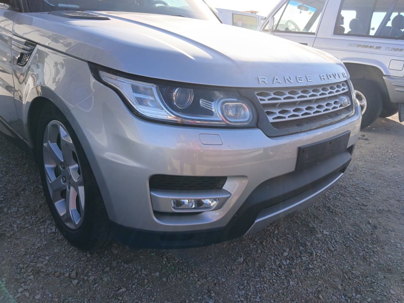 Recambio de paragolpes delantero para land rover range rover iv (l405) 3.0 sdv6 4x4 referencia OEM IAM   