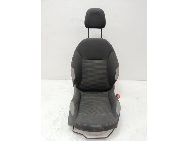 Recambio de asiento delantero derecho para peugeot 208 i (ca_, cc_) 1.2 vti 82 referencia OEM IAM   