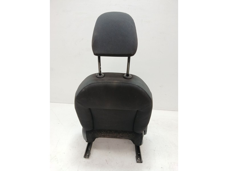 Recambio de asiento delantero derecho para peugeot 208 i (ca_, cc_) 1.2 vti 82 referencia OEM IAM   