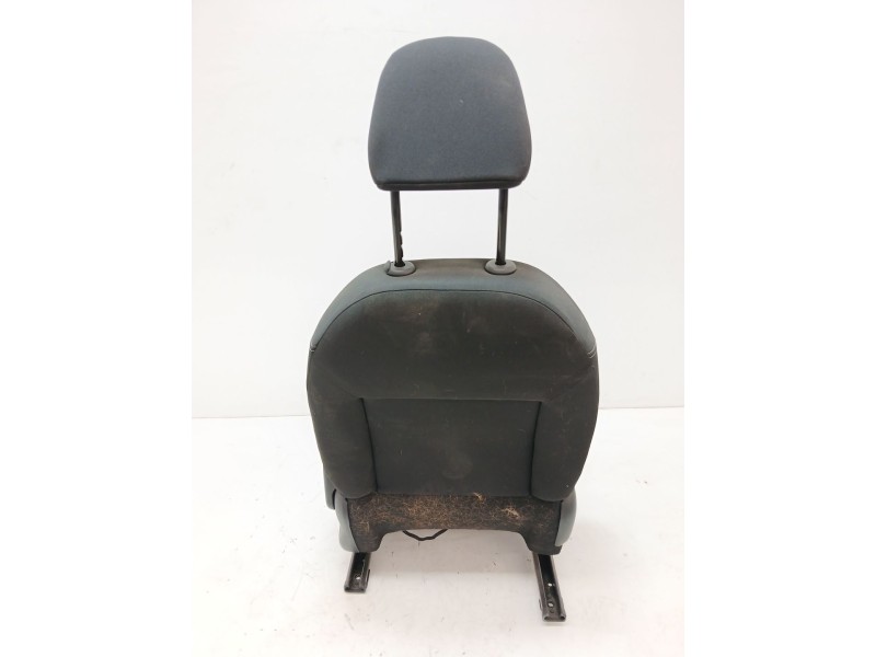 Recambio de asiento delantero izquierdo para peugeot 208 i (ca_, cc_) 1.2 vti 82 referencia OEM IAM   
							