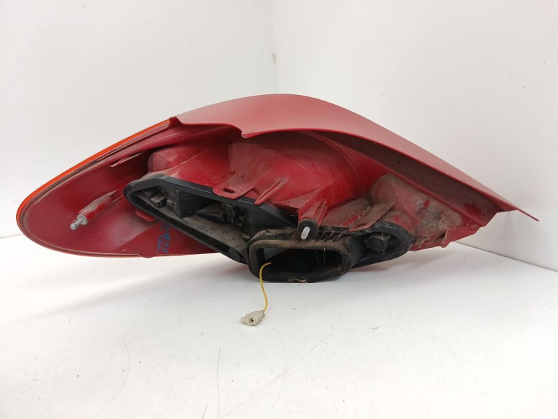 Recambio de piloto trasero derecho para peugeot 207/207+ (wa_, wc_) 1.4 referencia OEM IAM 9649986580  
							