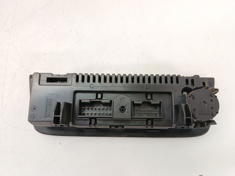 Recambio de mando climatizador para seat ibiza iv (6j5, 6p1) 1.6 tdi referencia OEM IAM 6J0820043  