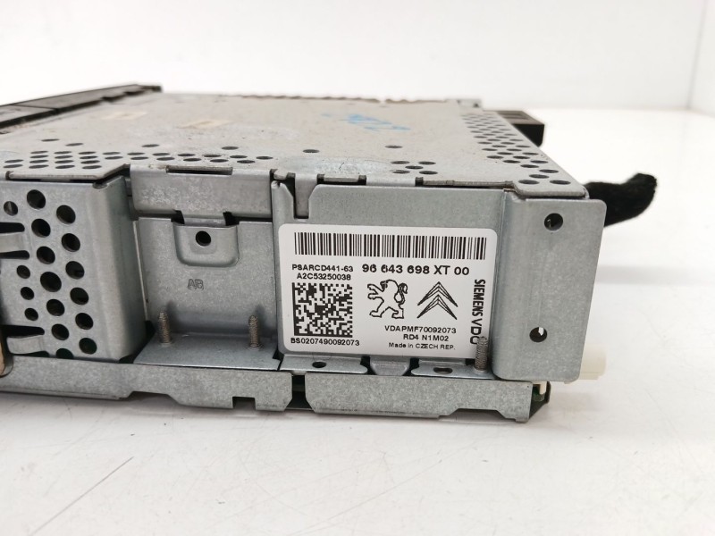 Recambio de sistema audio / radio cd para peugeot 207/207+ (wa_, wc_) 1.4 referencia OEM IAM 96643698XT  