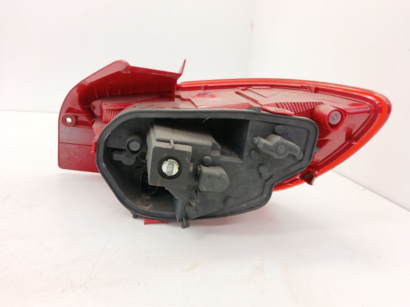 Recambio de piloto trasero izquierdo para seat ibiza iv (6j5, 6p1) 1.6 tdi referencia OEM IAM 89319499  
							