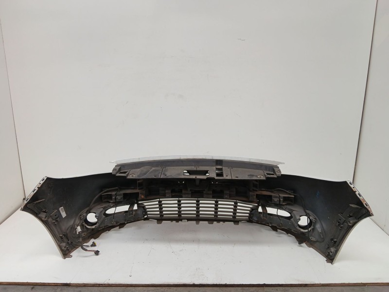 Recambio de paragolpes delantero para renault grand scénic iii (jz0/1_) 1.5 dci referencia OEM IAM   
							