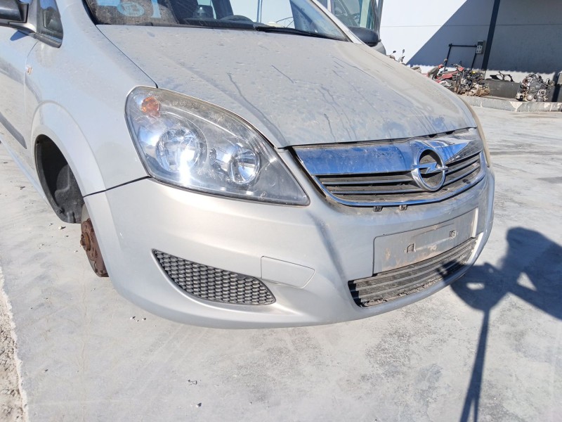 Recambio de paragolpes delantero para opel zafira / zafira family b (a05) 1.6 (m75) referencia OEM IAM   
							