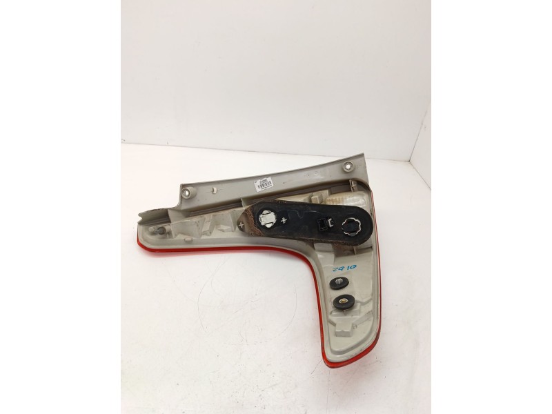 Recambio de piloto trasero derecho para renault grand scénic iii (jz0/1_) 1.5 dci referencia OEM IAM 265500014R  