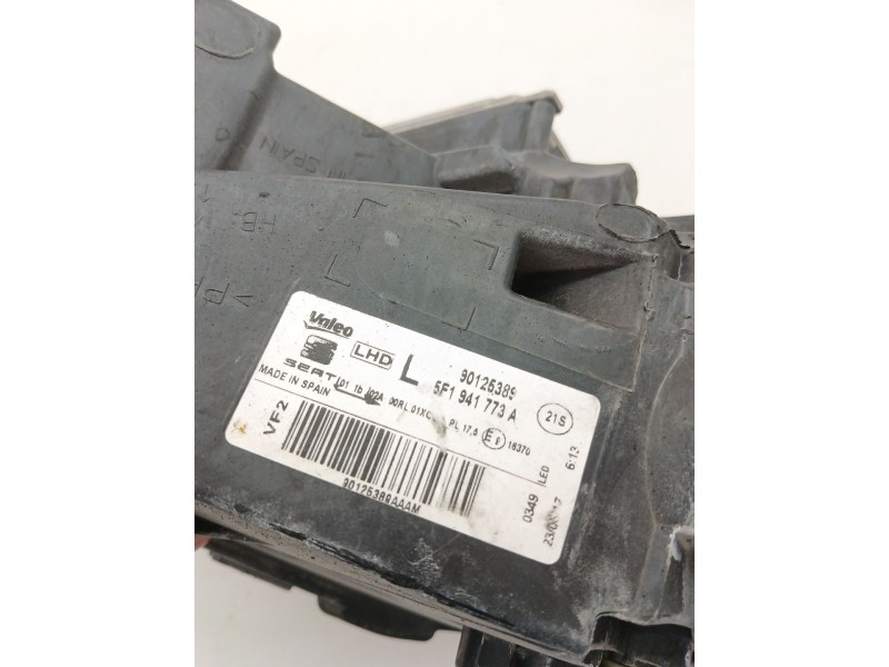Recambio de faro izquierdo para seat leon (5f1) 1.5 tsi referencia OEM IAM 5F1941773A  