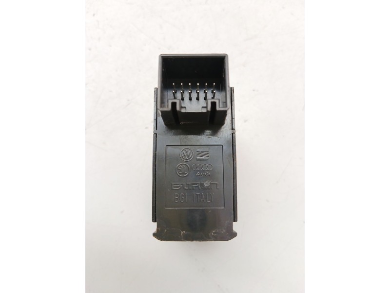 Recambio de freno de mano electrico para seat leon (5f1) 1.5 tsi referencia OEM IAM 575927225  
							