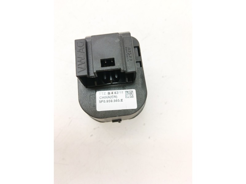 Recambio de mando retrovisor para seat leon (5f1) 1.5 tsi referencia OEM IAM 5F0959565E  