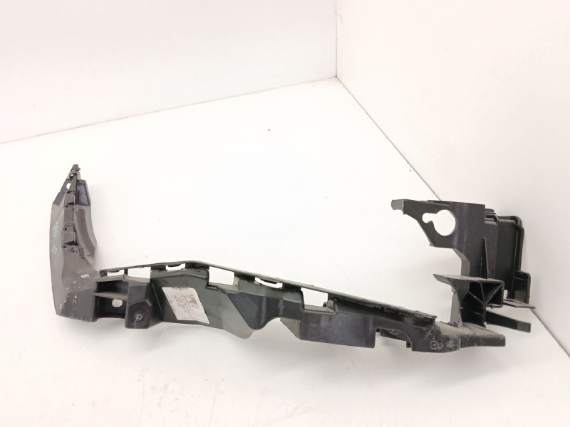 Recambio de soporte faro derecho para seat leon (5f1) 1.5 tsi referencia OEM IAM 5F0807572C  