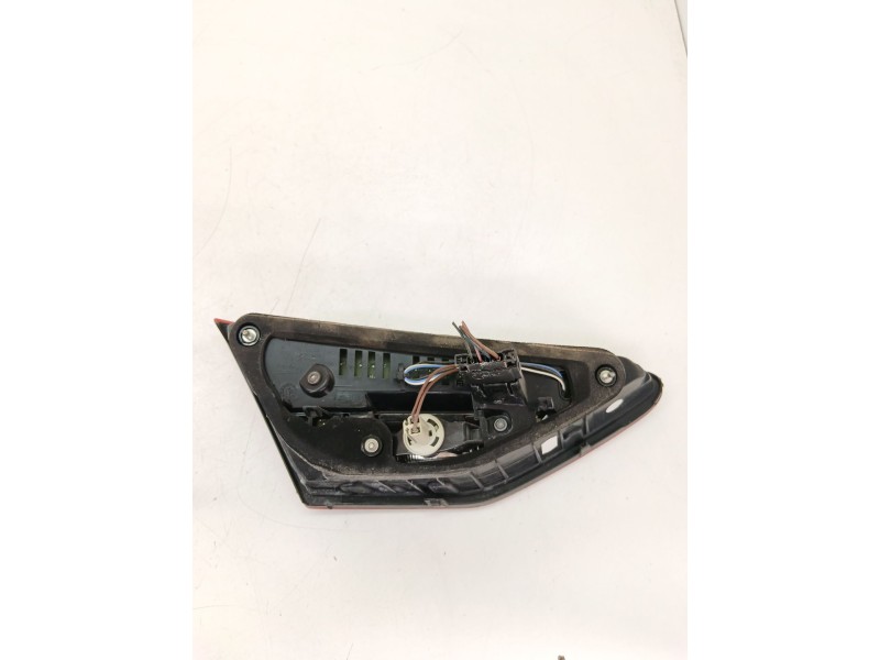 Recambio de piloto trasero derecho interior para seat leon (5f1) 1.5 tsi referencia OEM IAM 5F0945308N  