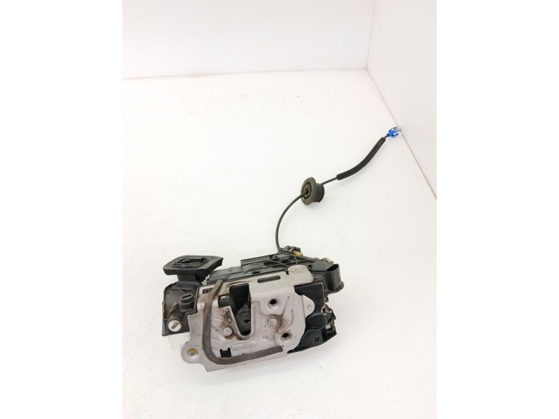 Recambio de cerradura puerta trasera izquierda para seat leon (5f1) 1.5 tsi referencia OEM IAM 5K4839015AF  
							