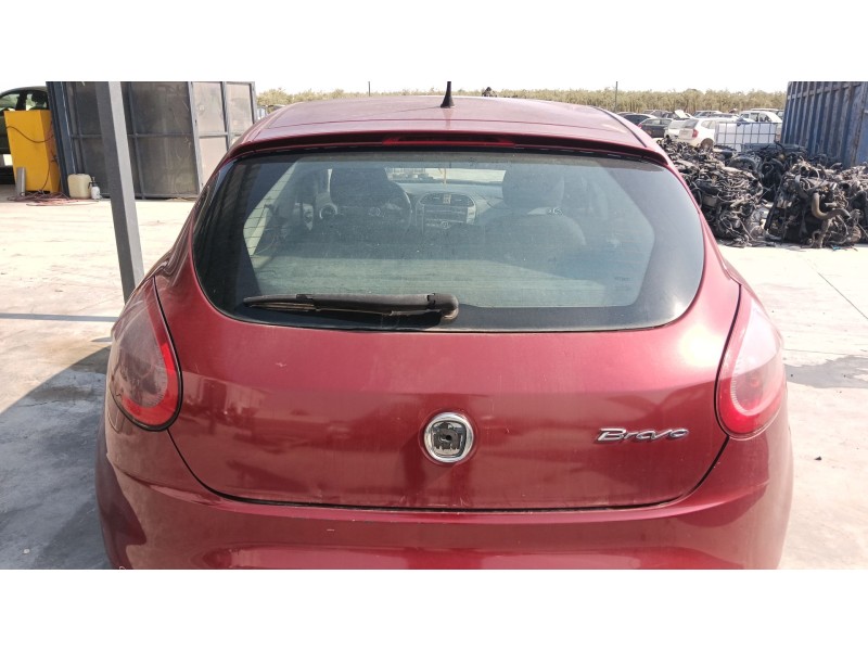 Recambio de porton trasero derecho para fiat bravo ii (198_) 1.9 d multijet (198axc1b) referencia OEM IAM   
							