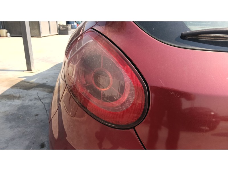 Recambio de piloto trasero izquierdo para fiat bravo ii (198_) 1.9 d multijet (198axc1b) referencia OEM IAM   