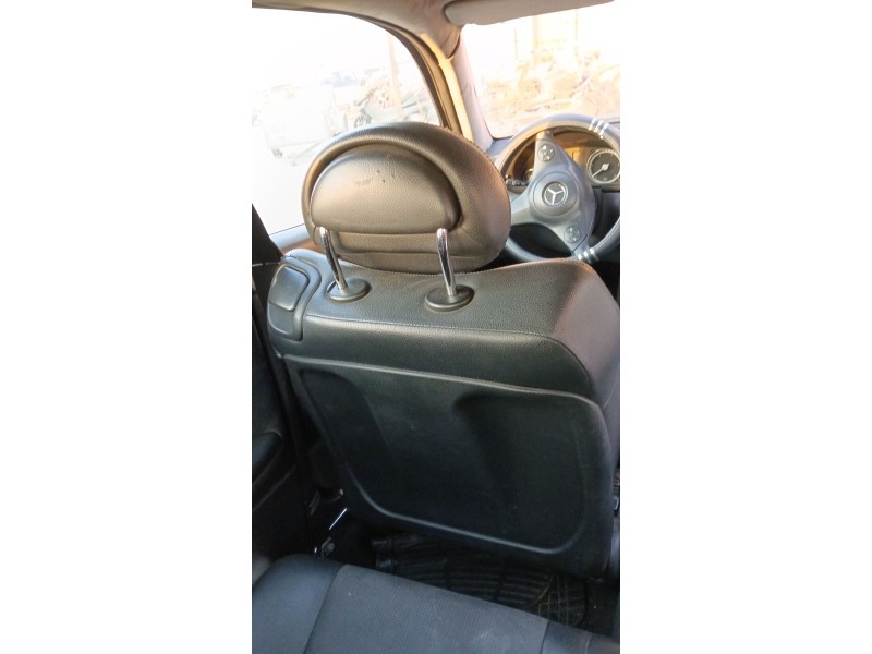 Recambio de asiento delantero izquierdo para mercedes-benz clase clc (cl203) clc 220 cdi (203.708) referencia OEM IAM   
