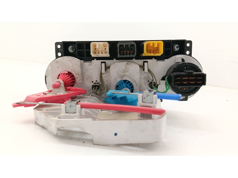 Recambio de mando climatizador para hyundai i10 i (pa) 1.2 referencia OEM IAM 972500X0304X  