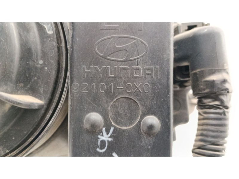Recambio de faro izquierdo para hyundai i10 i (pa) 1.2 referencia OEM IAM 921010X0  
